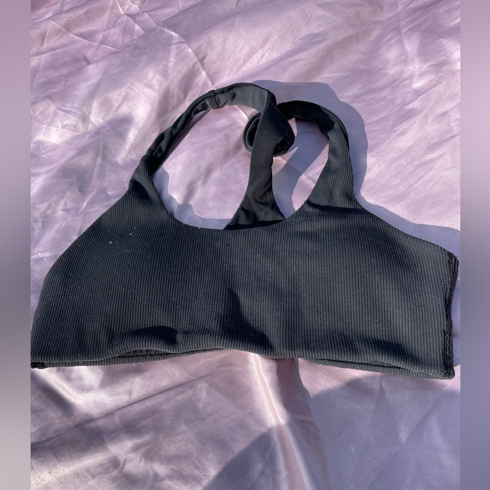 Arie sports bra
